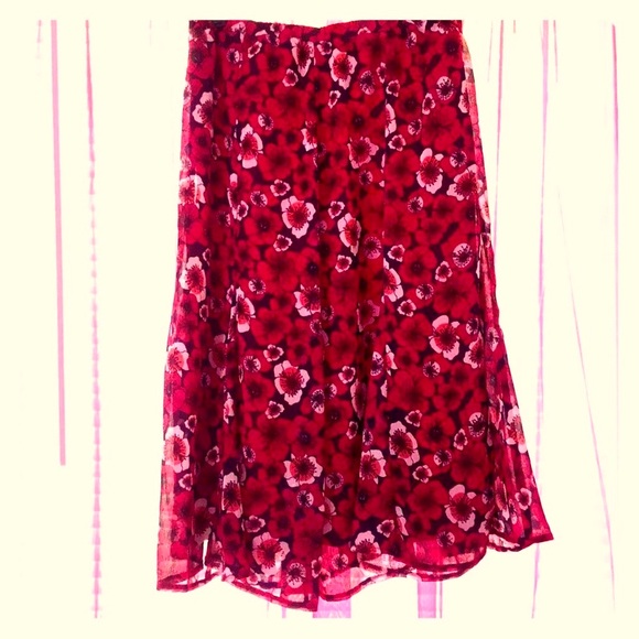 ❤️ NWT Fuchsia Floral Skirt - Picture 2 of 7